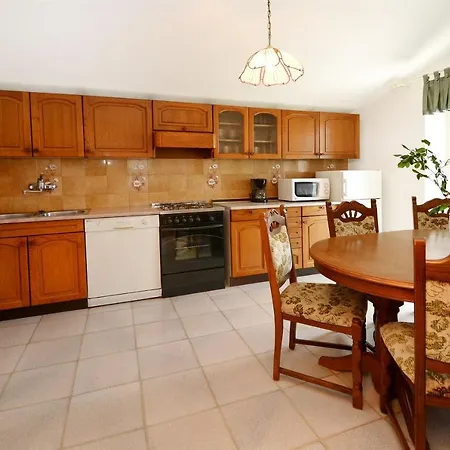 House Lanima * Πόρετς