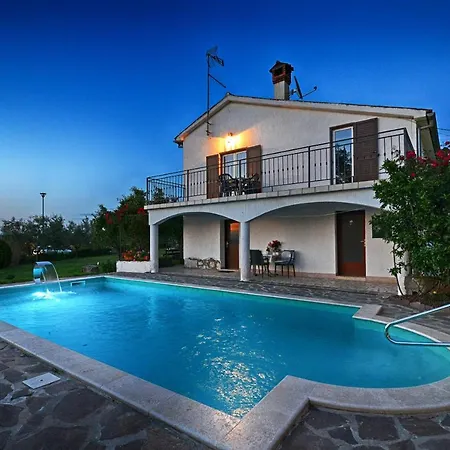 House Lanima * Porec