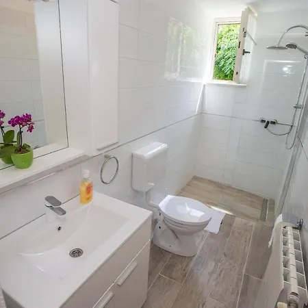 House Lanima