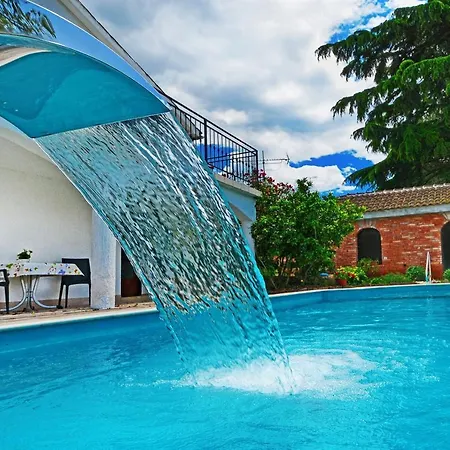 Сasa de vacaciones House Lanima *